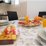 Andi 아파트 Podglavica