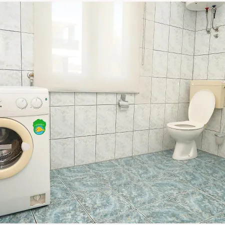 Andi Appartement Podglavica